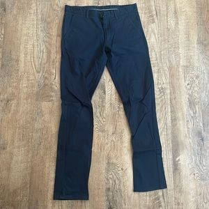 Zara Men’s Basic Collection Slim Chino